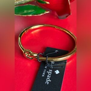 KATE SPADE Bracelet,Kate Spade Shiny Gold Knot Bracelet